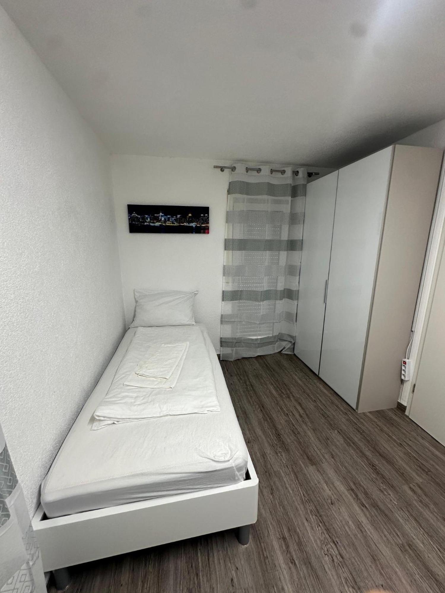 Tolle Fewo Direkt Am Campus 24-7 Checkin Germersheim Bagian luar foto